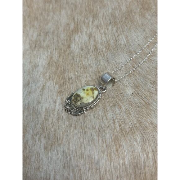 Large Native American Sterling Silver Palomino Turquoise Oval Pendant Necklace - Picture 7 of 11